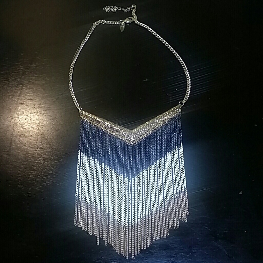 New York & Company Chevron necklace